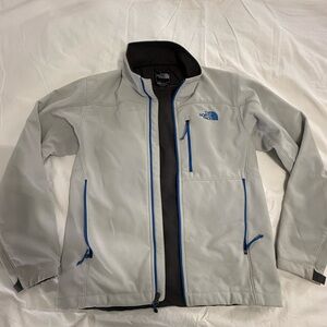 The North Face Men's Light Gray Performance Jacket